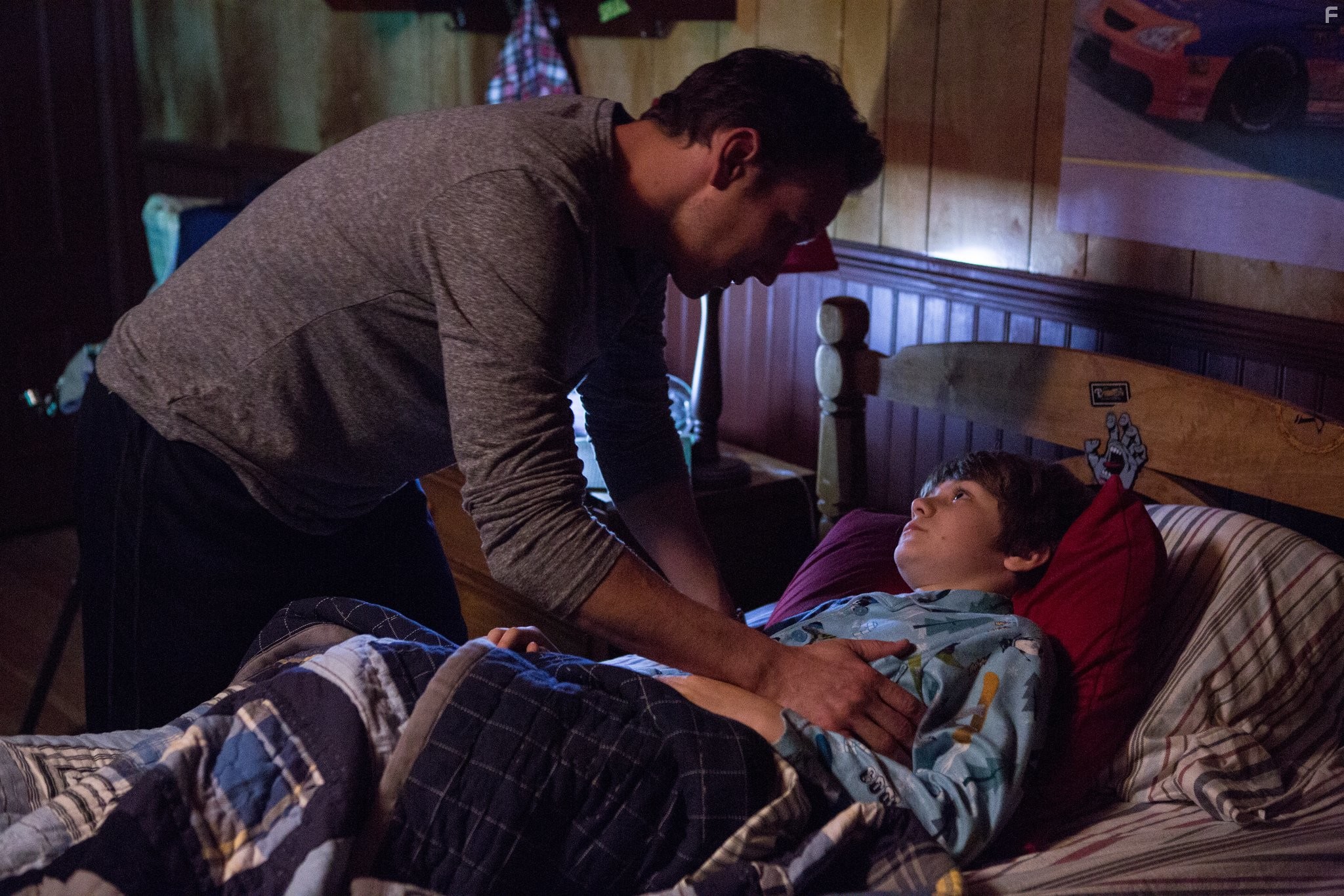 Patrick Wilson and Ty Simpkins in Астрал: Глава 2 (2013)