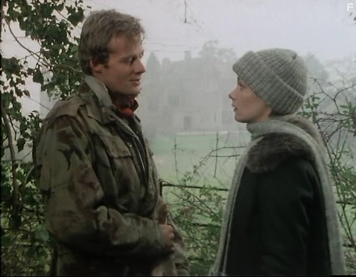 Richard Heffer and Carolyn Seymour in Survivors (1975)
