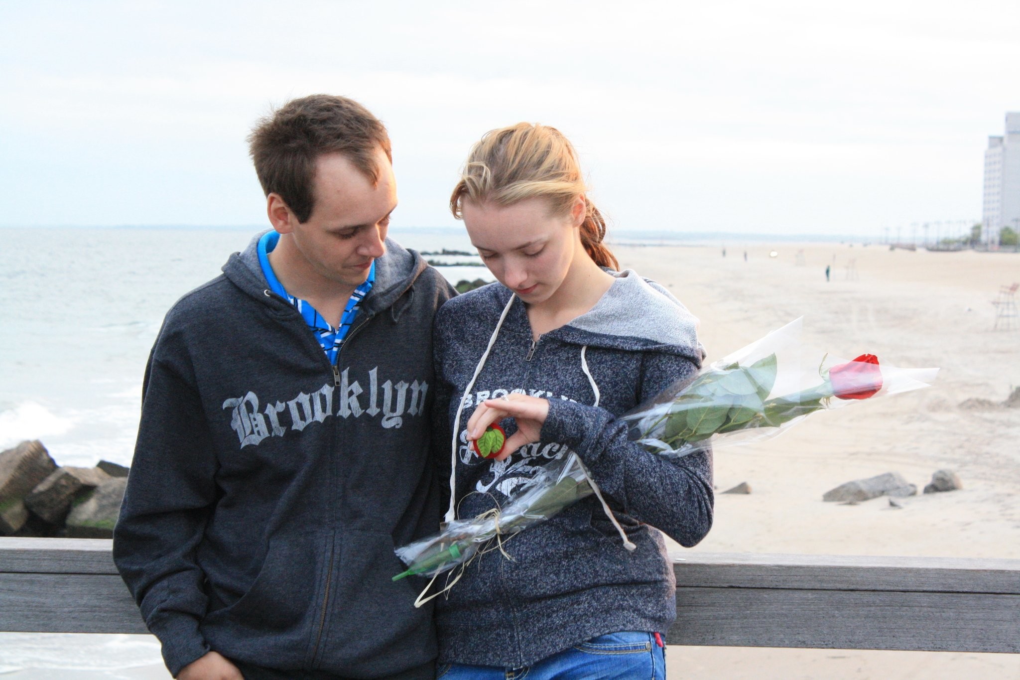 Breaking Amish (2012)