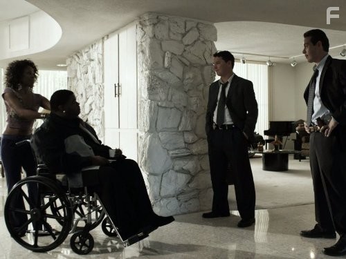 Shawn Hatosy and Kevin Alejandro in Саутленд (2009)