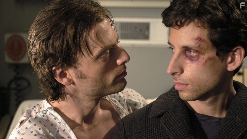 Justin Kirk and Ben Shenkman in Ангелы в Америке (2003)