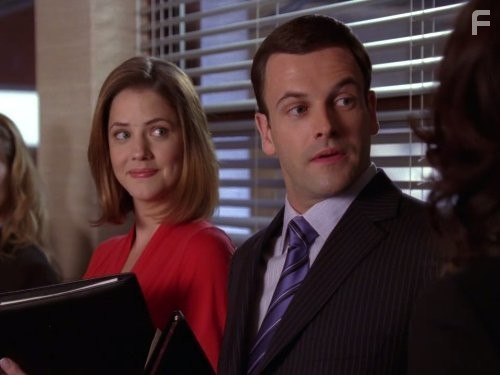 Jonny Lee Miller and Julie Gonzalo in Элай Стоун (2008)