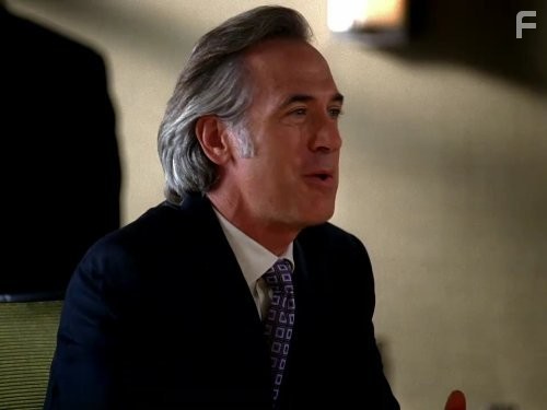 Tom Amandes in Элай Стоун (2008)