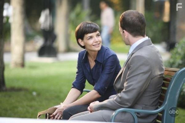 Jonny Lee Miller and Katie Holmes in Элай Стоун (2008)