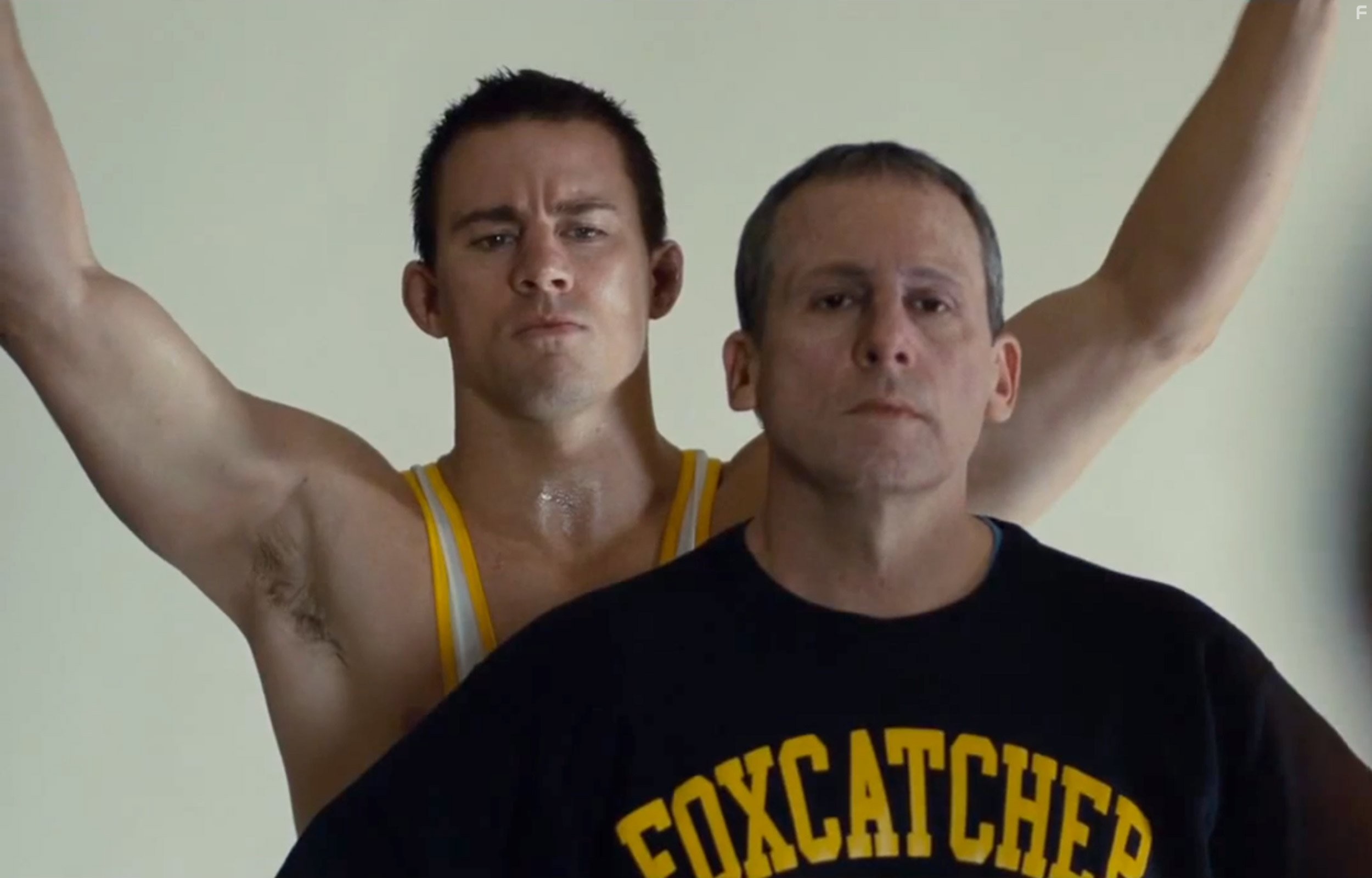 Steve Carell and Channing Tatum in Охотник на лис (2014)