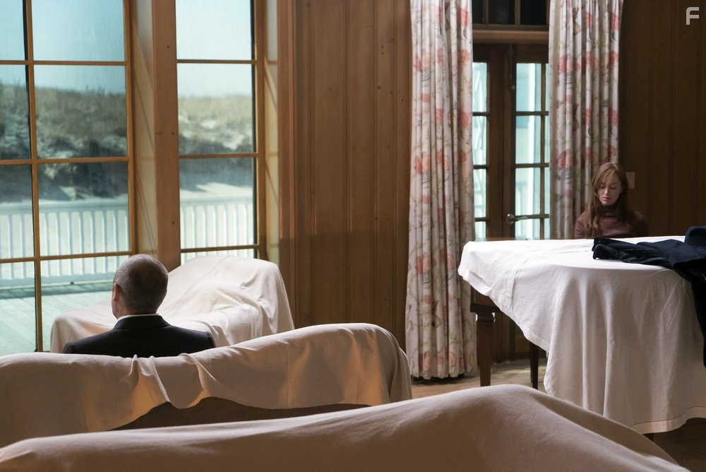 James Spader and Lotte Verbeek in Черный Список (2013)