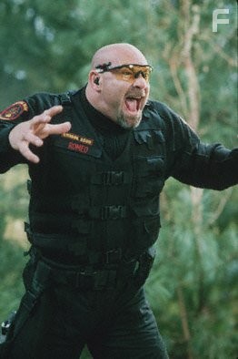 Bill Goldberg co-stars as Romeo