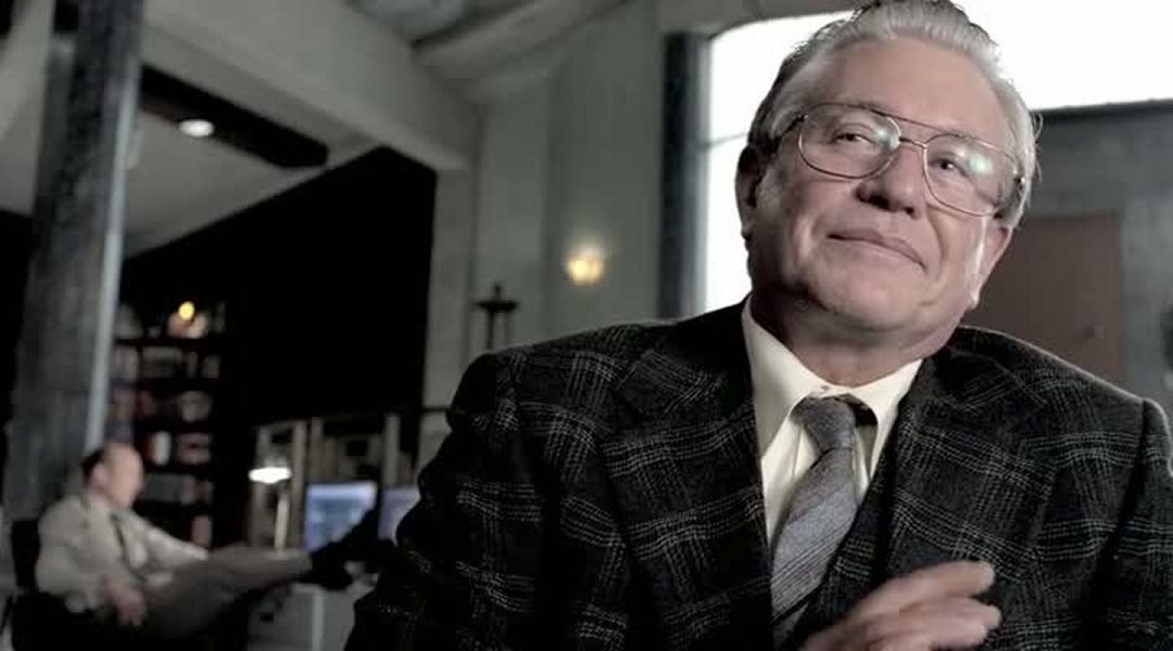 Tom Berenger and Hrothgar Mathews in Козырные тузы 2: Бал смерти (2010)