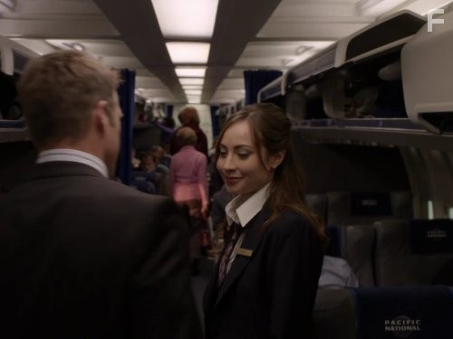 Mark Valley and Courtney Ford in Живая мишень (2010)