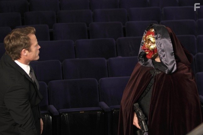 Mark Valley in Живая мишень (2010)