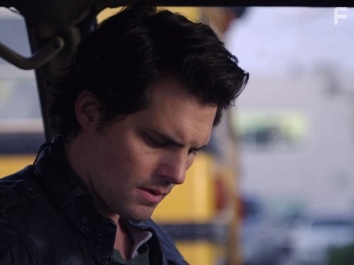 Kristoffer Polaha in Жизнь непредсказуема (2010)