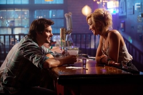 Arielle Kebbel and Kristoffer Polaha in Жизнь непредсказуема (2010)