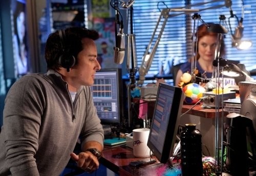 Kerr Smith and Amy Price-Francis in Жизнь непредсказуема (2010)