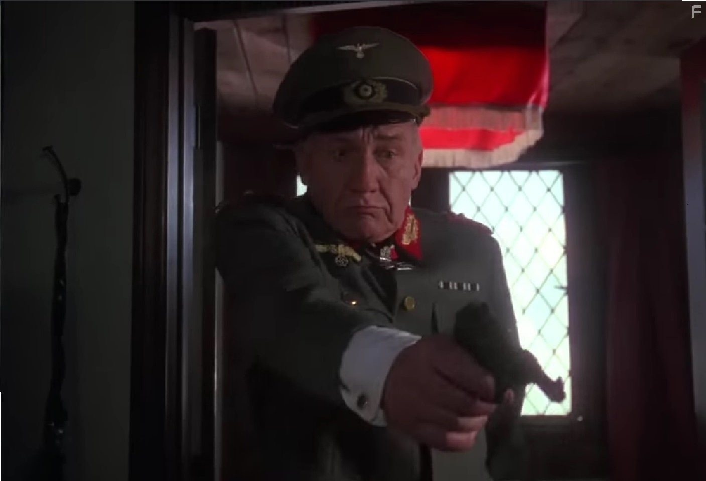 Walter Gotell in Повелитель кукол 3: Месть Тулона (1991)