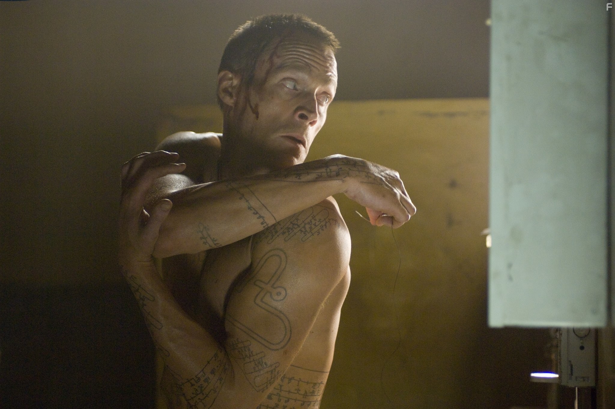 Paul Bettany in Легион (2010)