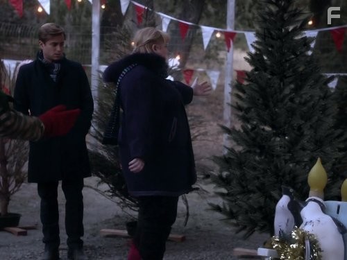 Kevin Bishop and Rebel Wilson in Супер веселый вечер (2013)