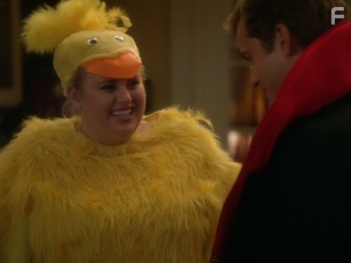 Kevin Bishop and Rebel Wilson in Супер веселый вечер (2013)