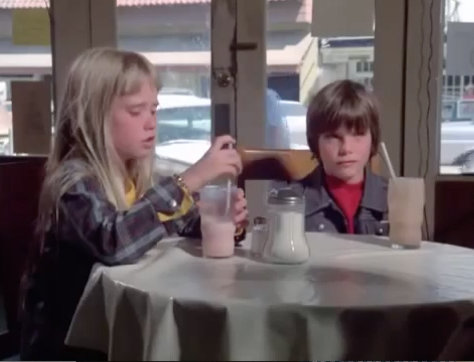 Kim Richards and Stephen Manley in Улицы Сан Франциско (1972)