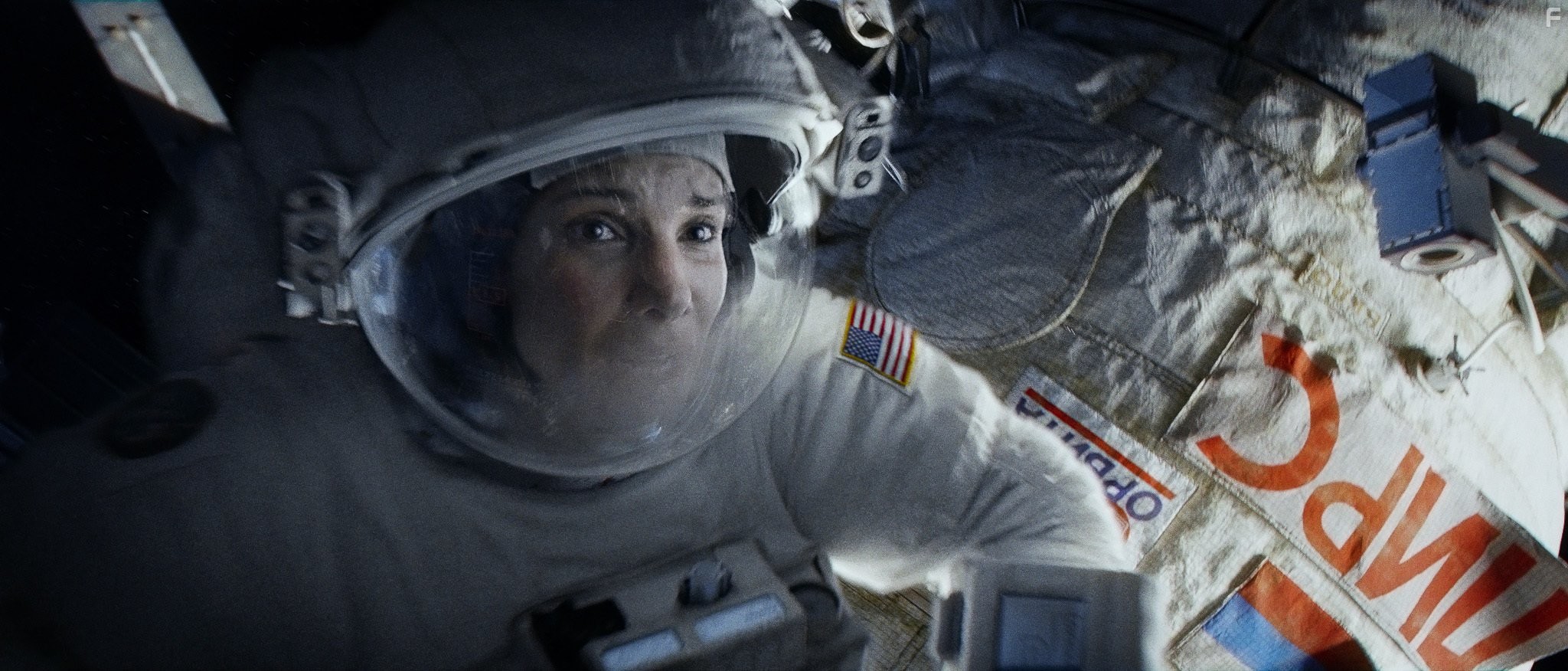 Sandra Bullock in Гравитация (2013)