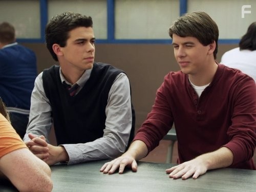 Переростки (2012)