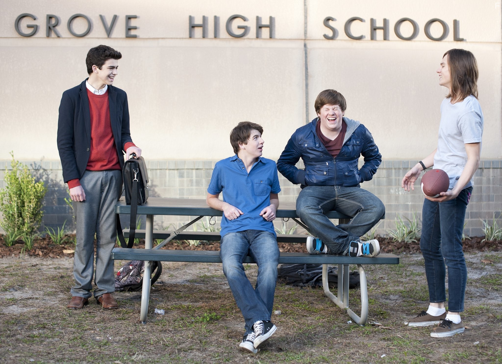 Bubba Lewis, Mark L. Young, Joey Pollari, and Zack Pearlman in Переростки (2012)