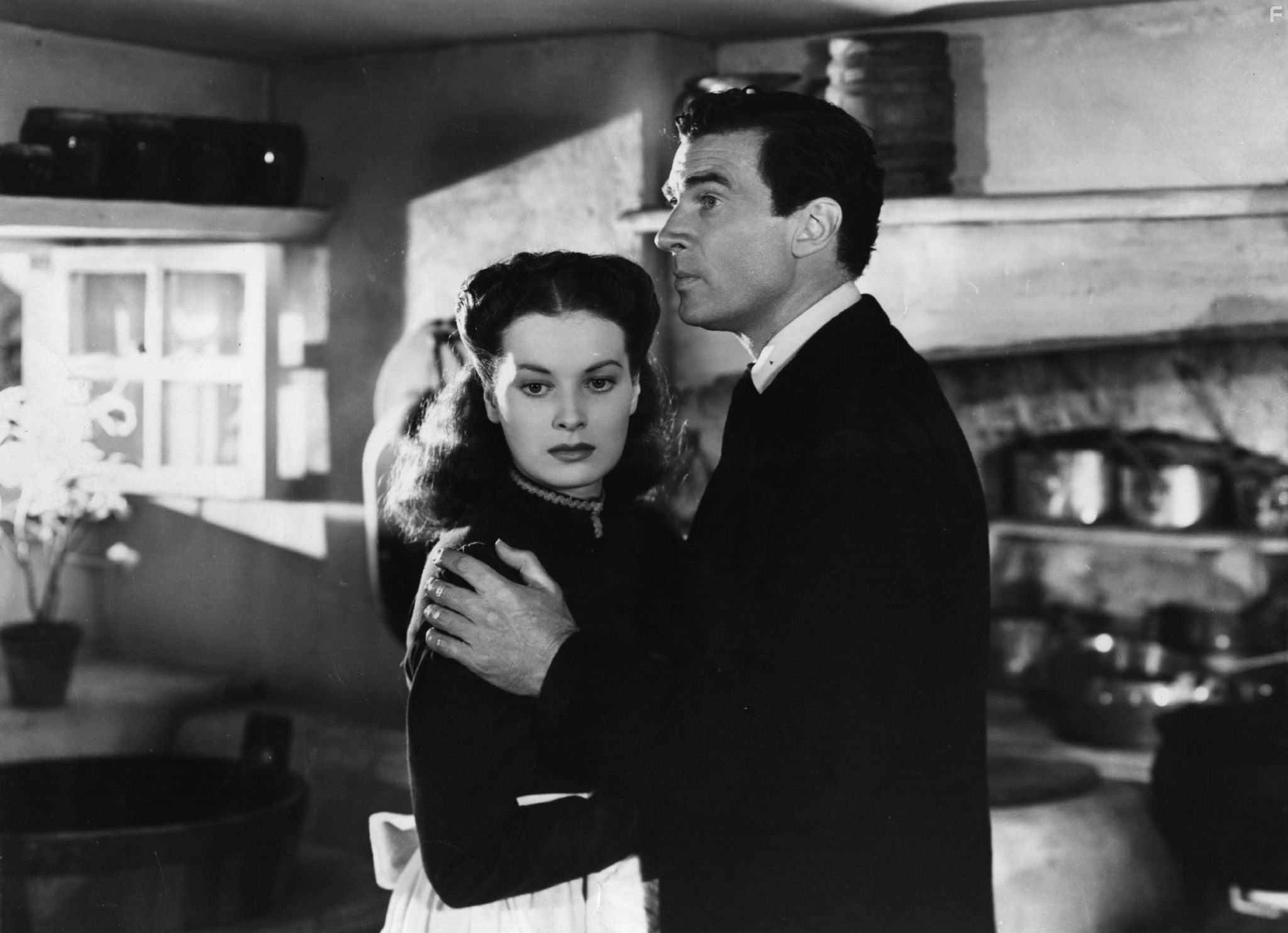 Maureen O'Hara and Walter Pidgeon in Как зелена была моя долина (1941)