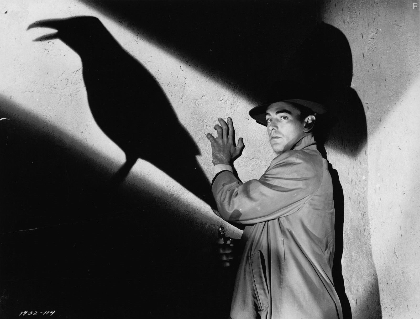 Alan Ladd in Оружие для найма (1942)