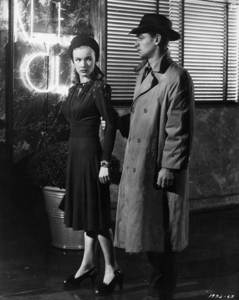 Alan Ladd and Veronica Lake in Оружие для найма (1942)