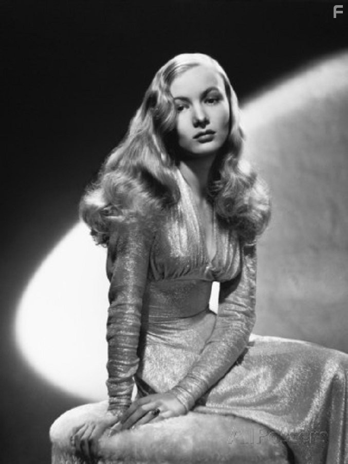 Veronica Lake in Оружие для найма (1942)