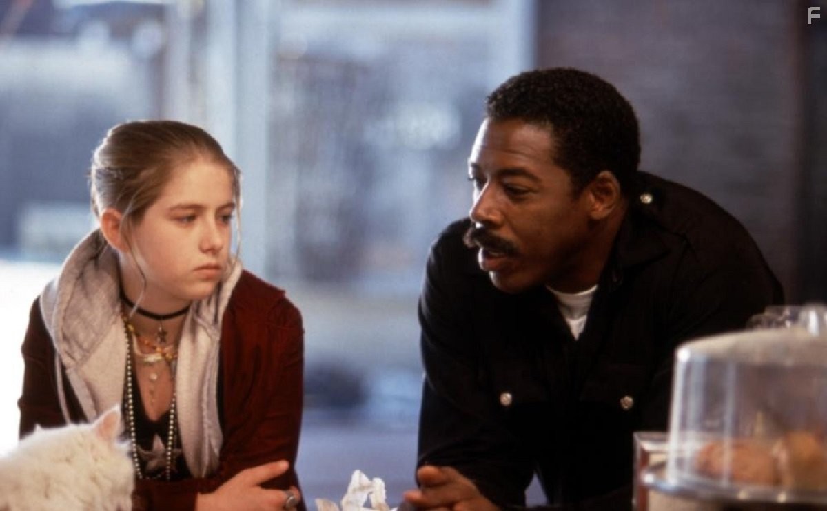 Ernie Hudson in Ворон (1994)