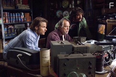 Joe Don Baker, Steve Zahn, and Allen Covert in Снежный человек (2008)