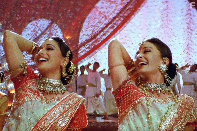 Madhuri Dixit and Aishwarya Rai Bachchan in Девдас (2002)