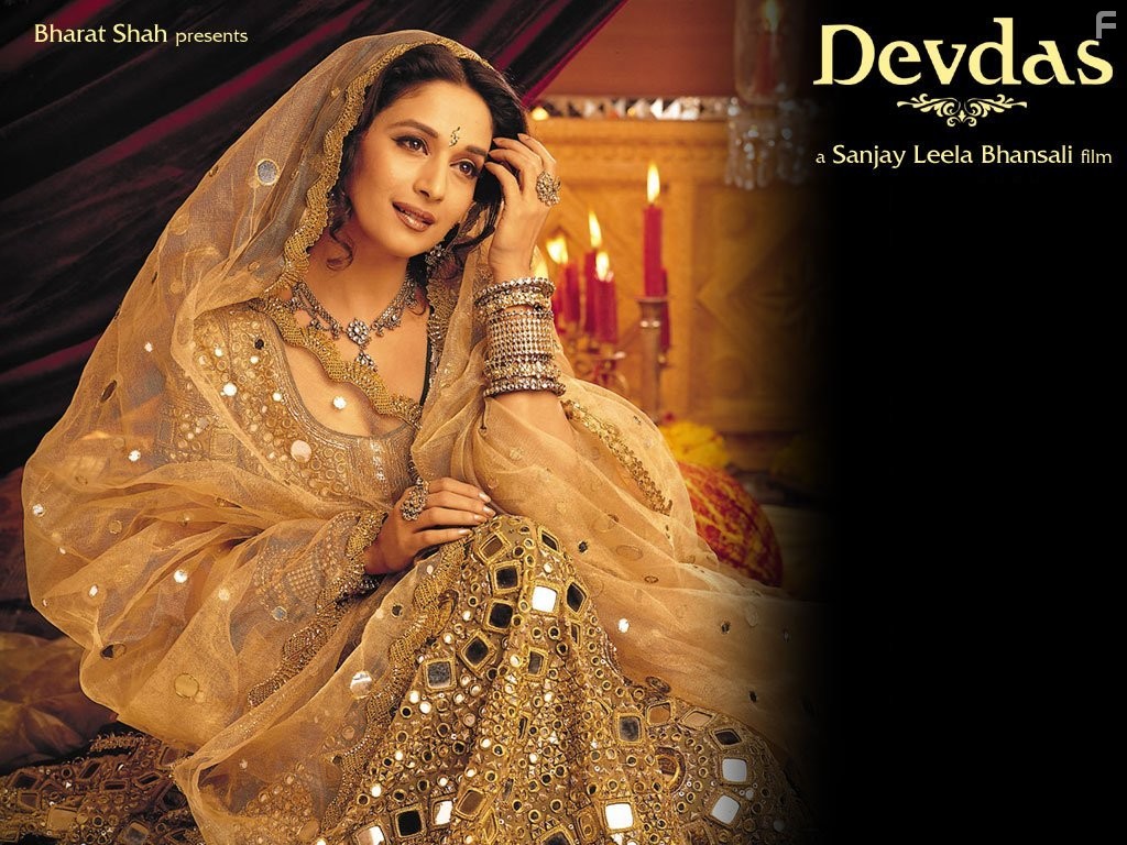 Madhuri Dixit in Девдас (2002)