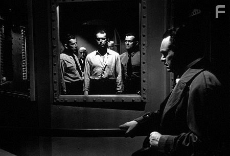 "Double Indemnity" Fred MacMurray, Edward G. Robinson 1944 Paramount / MPTV