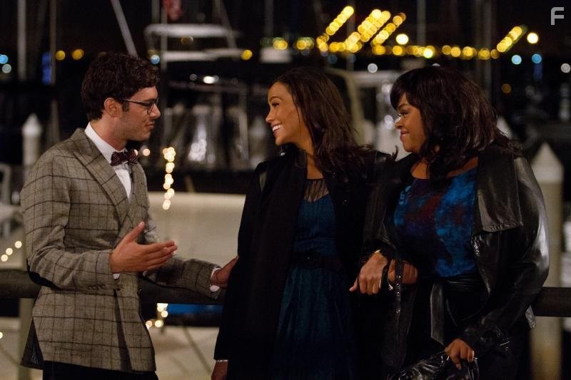 Adam Brody, Jill Scott, and Paula Patton in Выдача багажа (2013)
