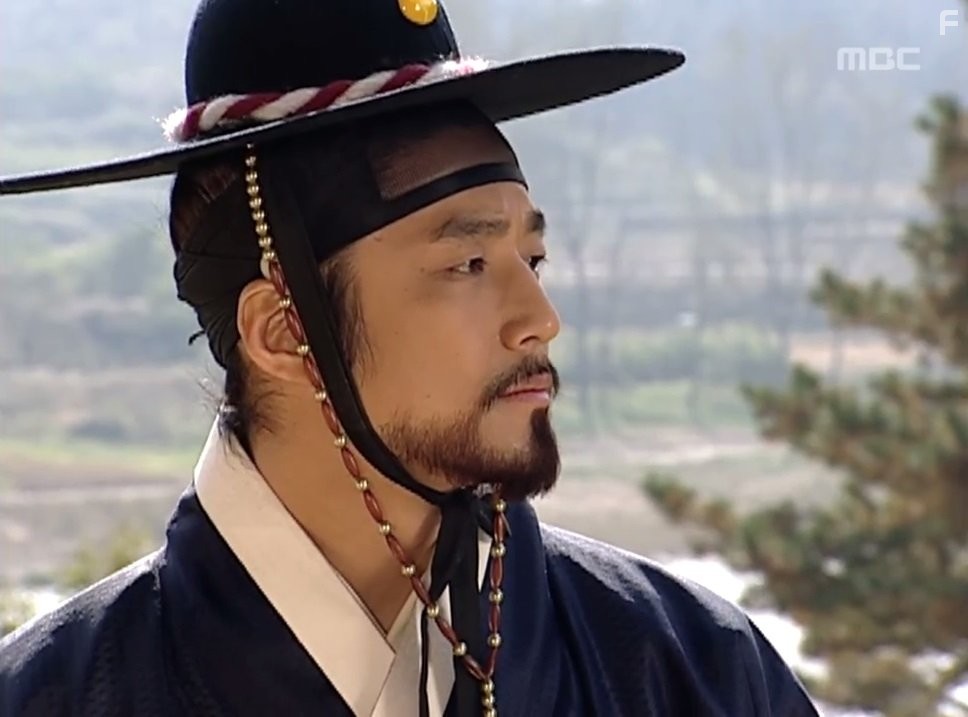 Jin-hee Ji in Жемчужина дворца (2003)