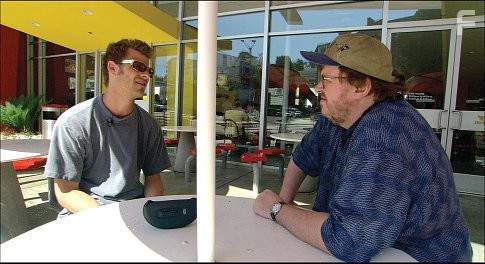 Matt Stone and Michael Moore in Боулинг для Колумбины (2002)