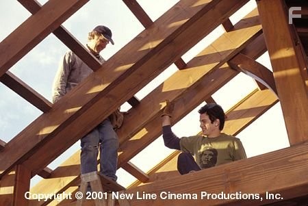 Kevin Kline and Hayden Christensen in Жизнь как дом (2001)