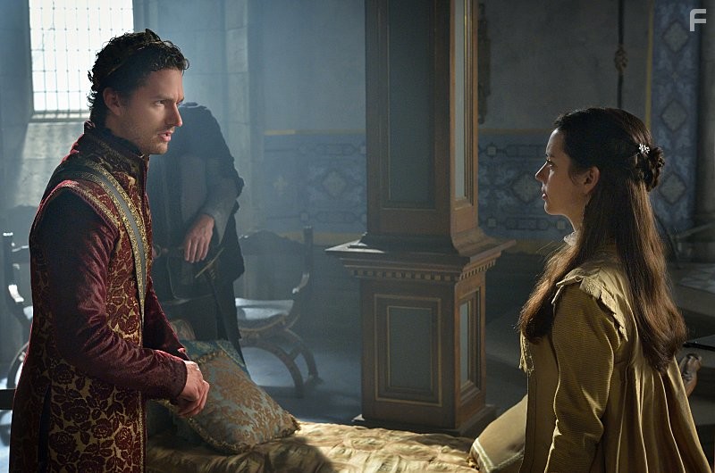 Adelaide Kane and Ben Aldridge in Царство (2013)