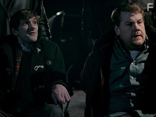 James Corden and Mathew Baynton in Не те парни (2013)