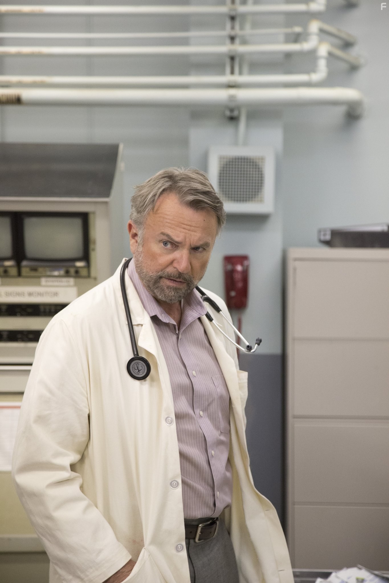 Sam Neill in План побега (2013)