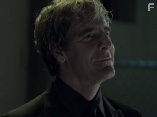 Scott Bakula in Мужчины среднего возраста (2009)