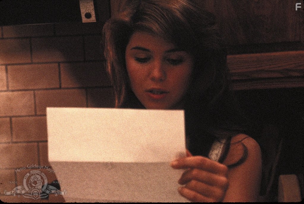 Lori Loughlin in Тайный поклонник (1985)