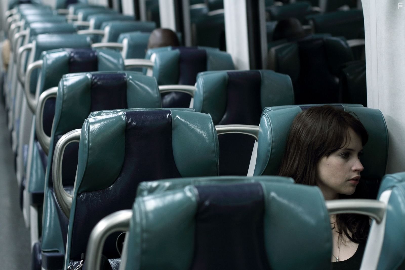 Felicity Jones in Полной грудью (2013)