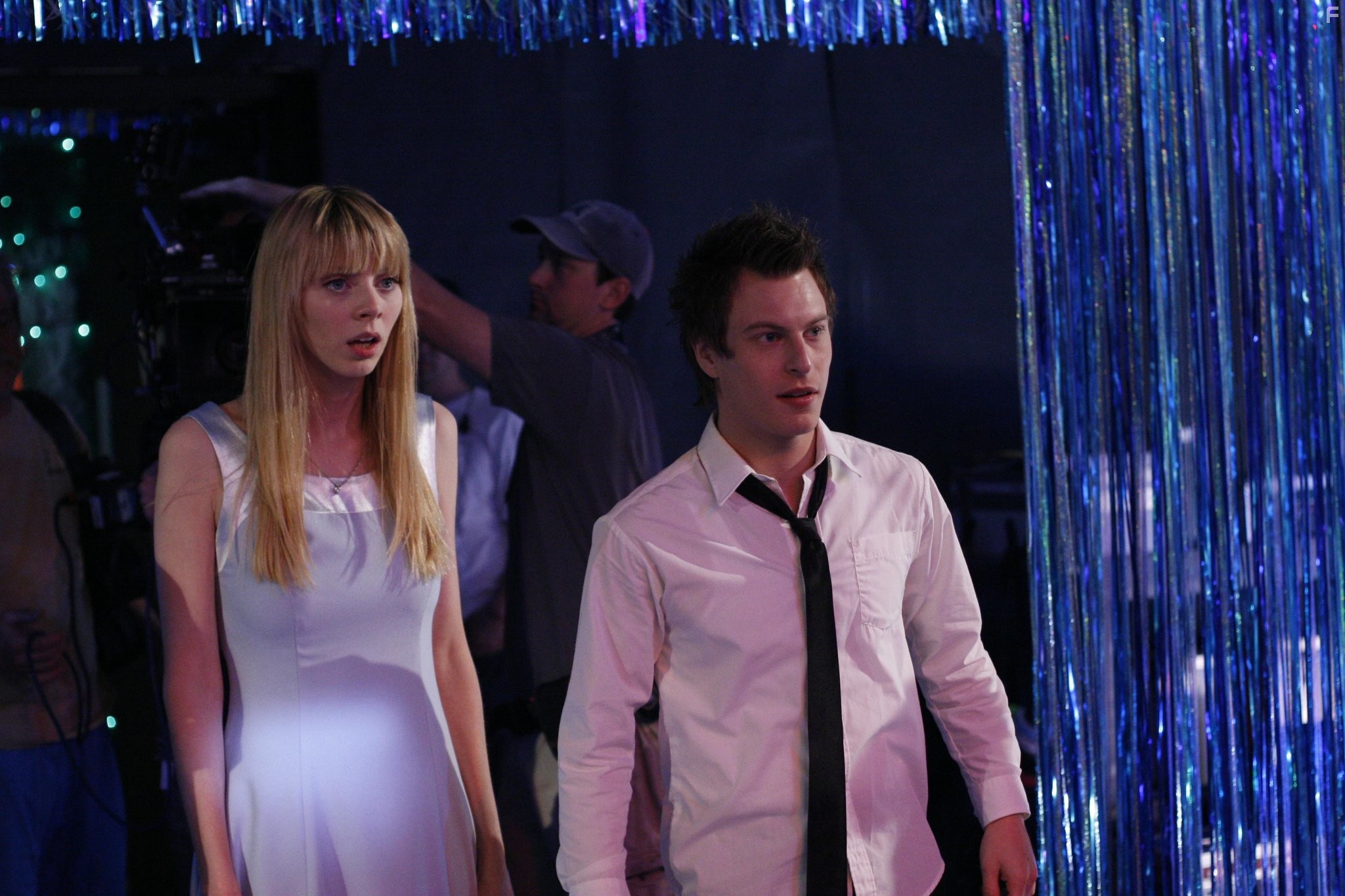 Noah Segan and Alexi Wasser in Последние каникулы 2 (2009)