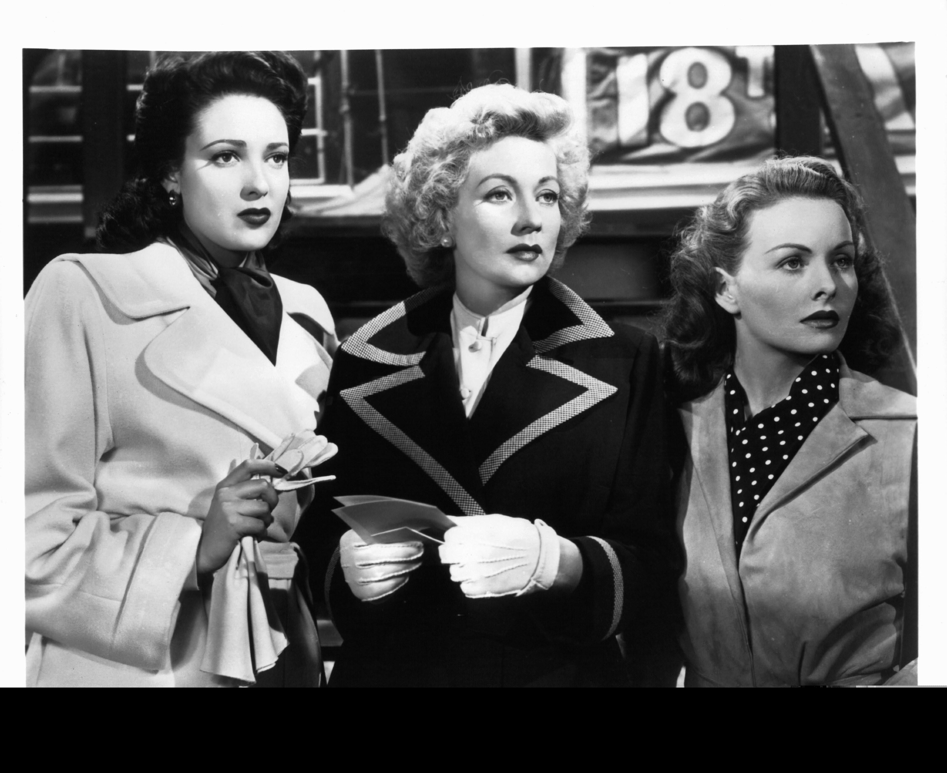 Linda Darnell, Jeanne Crain, and Ann Sothern in Письмо трем женам (1949)