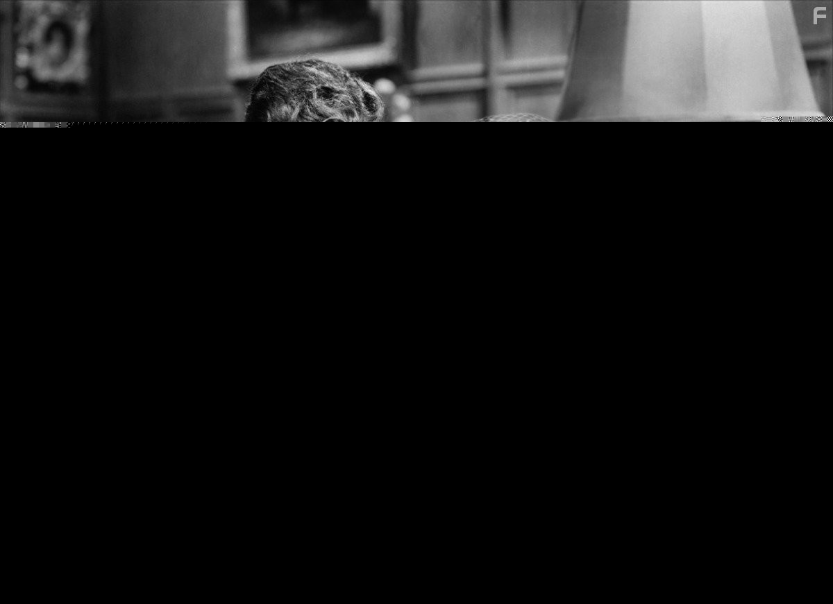 Ruth Roman and Robert Walker in Незнакомцы в поезде (1951)