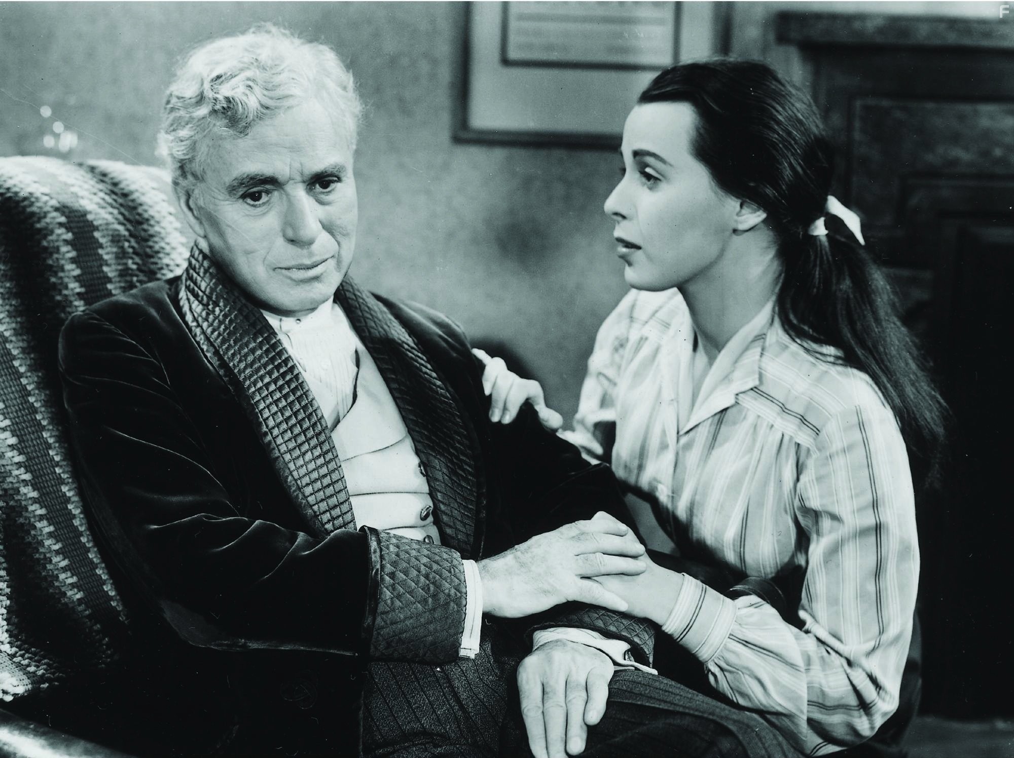 Charles Chaplin and Claire Bloom in Огни рампы (1952)