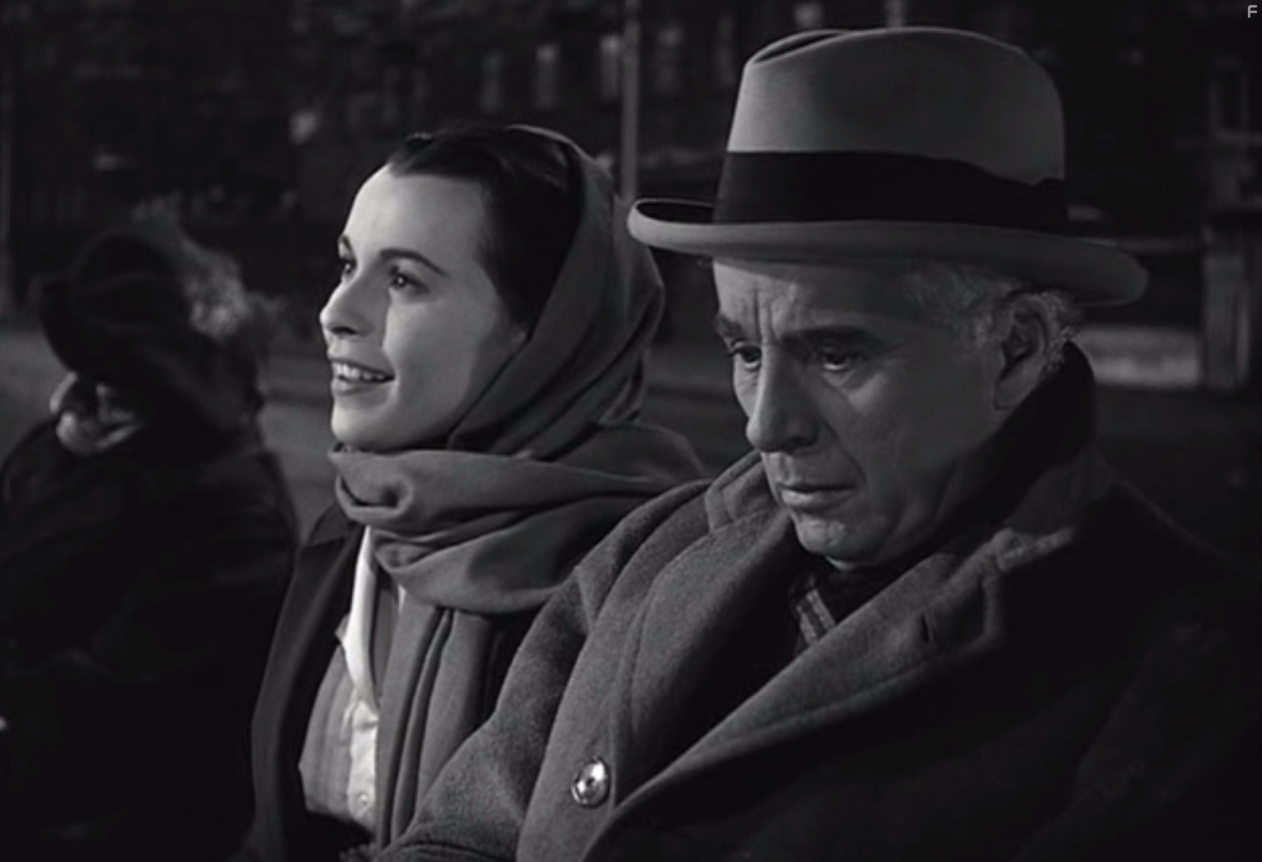 Огни рампы (1952)