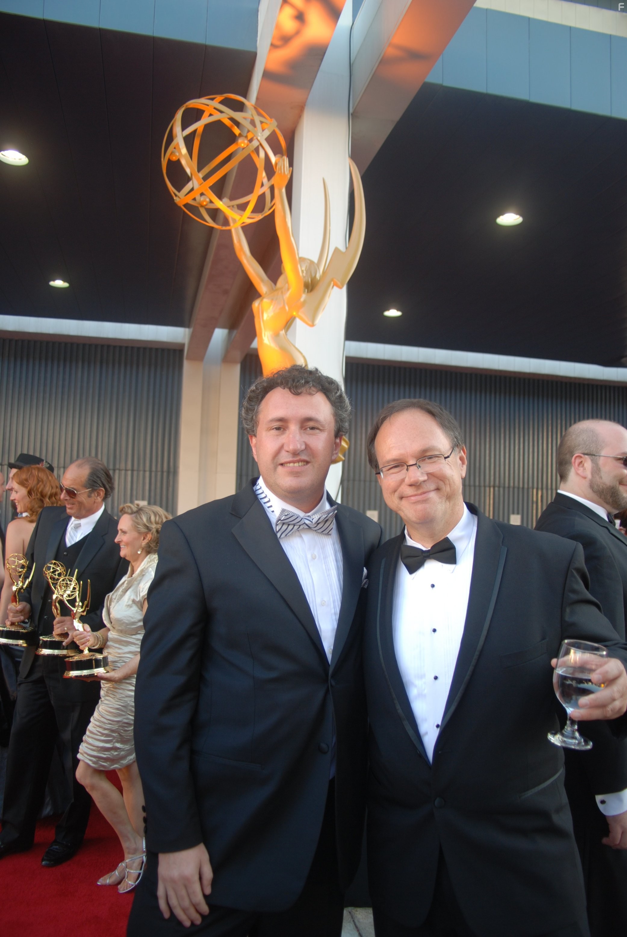 Dana Berry and Tchavdar Georgiev in Alien Earths (2009)